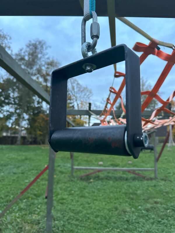 Spinning bar